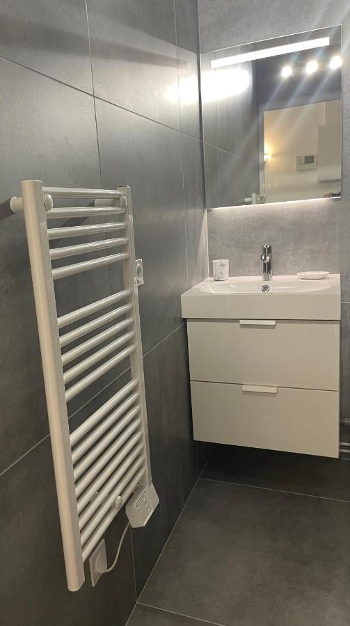 Apartamento LUX Cathédrale Reims Exterior foto